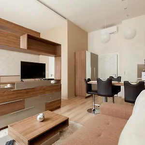 Holidays Concept Apartamento Budapeste